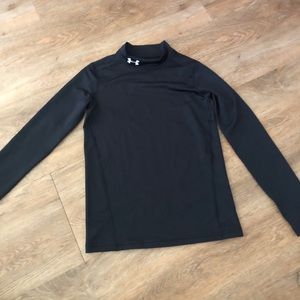 UnderArmour base layer long sleeve